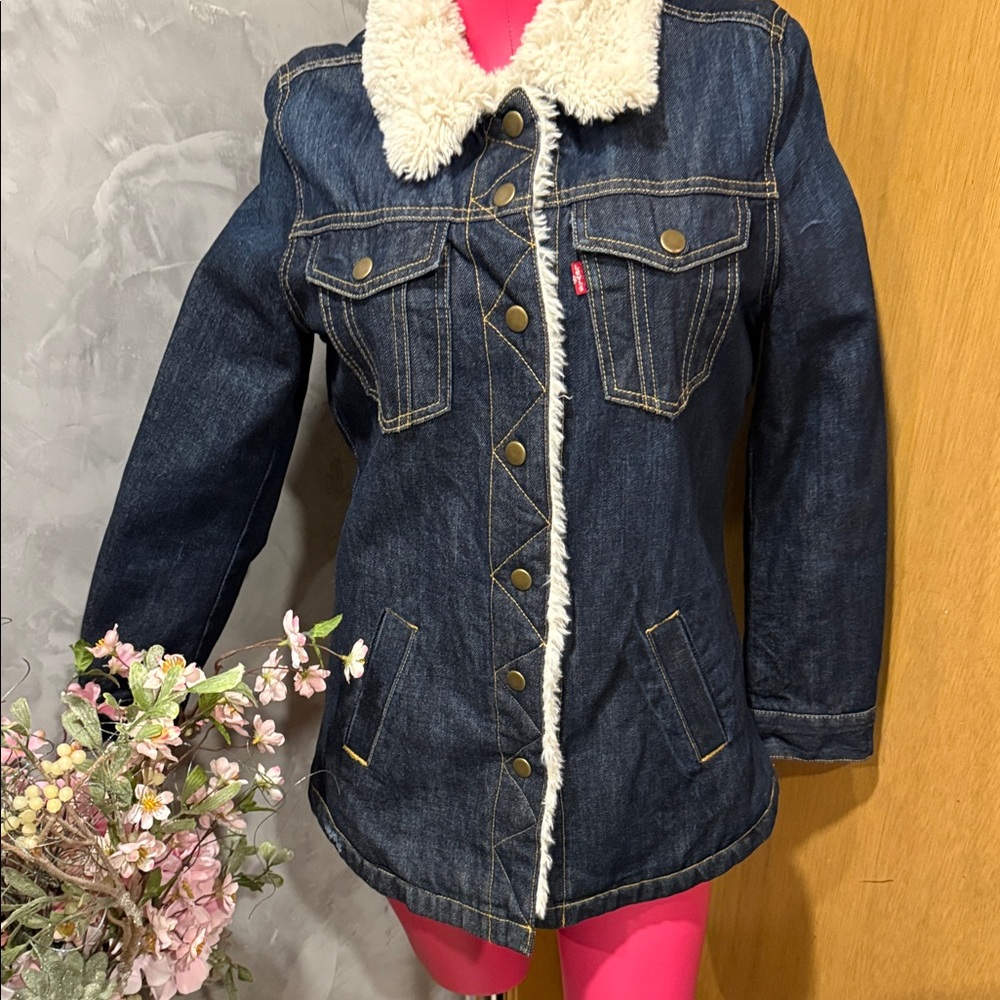 Levi's Dark Blue Denim Jacket with Cream Shearling Collar